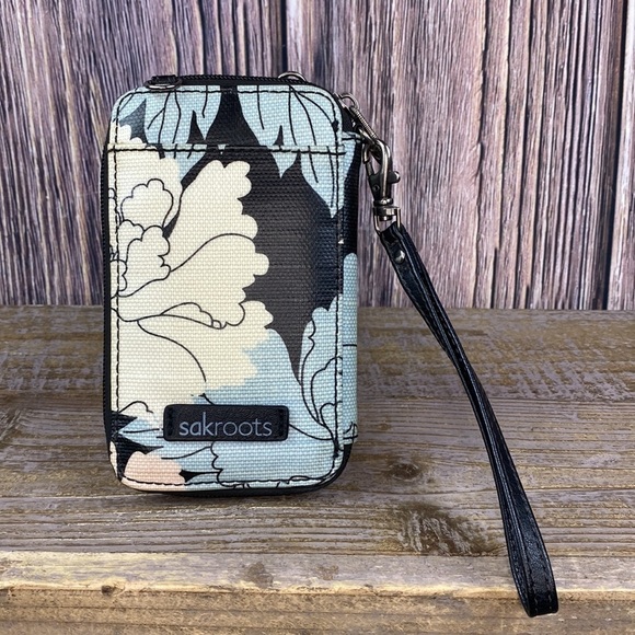 Sakroots Wristlet With Blue, Cream & Black Floral Print - Picture 2 of 7